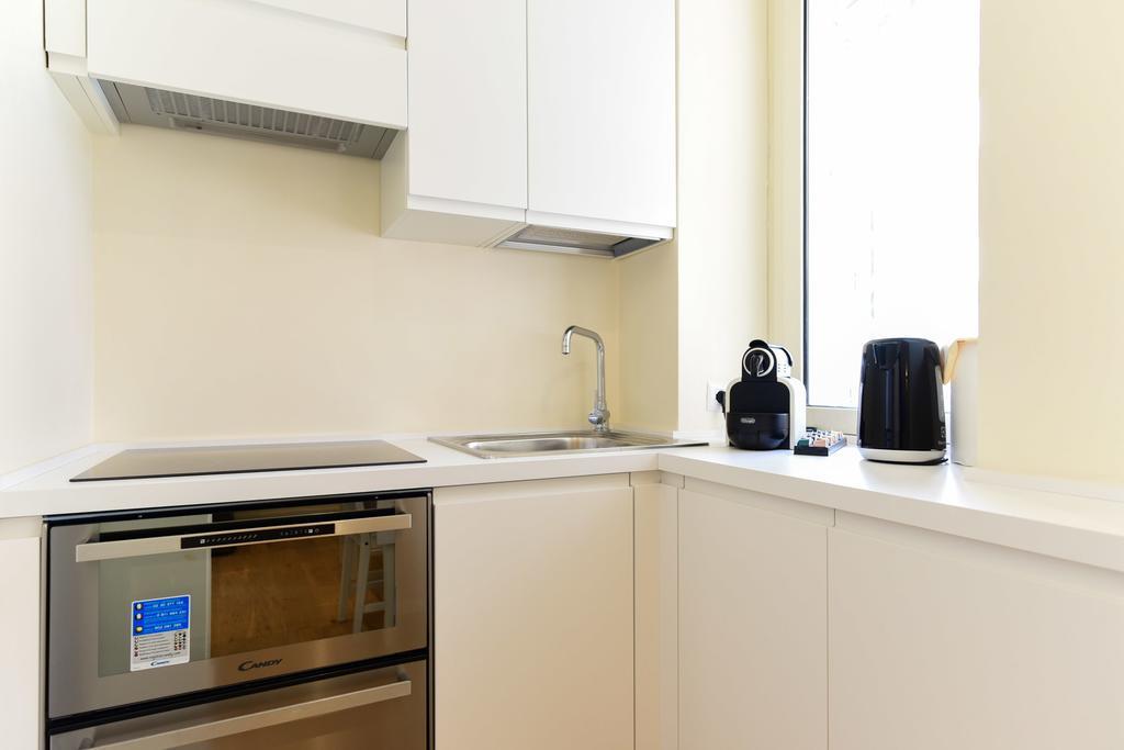 Bright And Comfy 3 Bedroom In Monti Appartement