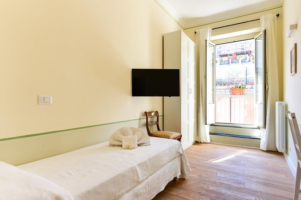Bright And Comfy 3 Bedroom In Monti Appartement